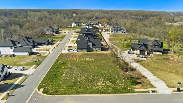 305 Autumn Hills Rd, Bentonville, AR 72712