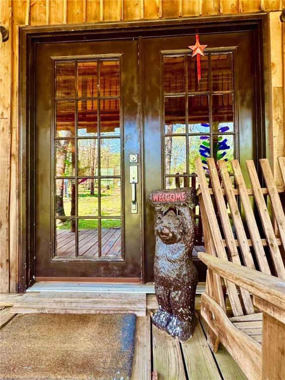 23045 Liberty Trl, Natural Dam, AR 72948 - view of doorway to property