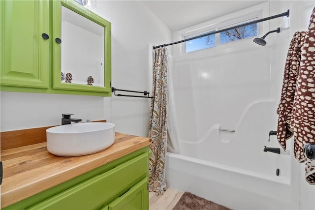 30 Strichen Dr, Bella Vista, AR 72715 - full bathroom with shower / bath combo and vanity