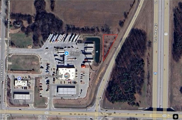 Monroe Ave, Lowell, AR 72745
