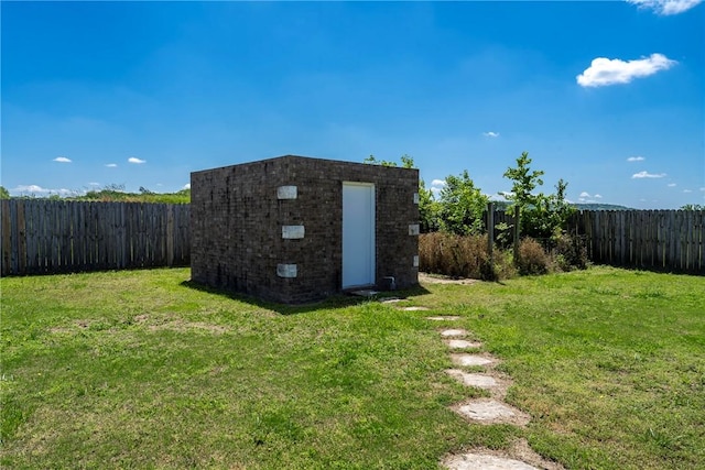 17444 16th Hwy, Siloam Springs, AR 72761 - view of yard featuring an outdoor structure and a storage unit