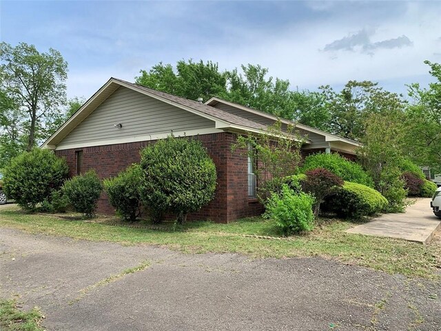 1311 E 16th St, Russellville, AR 72802 - photo 20
