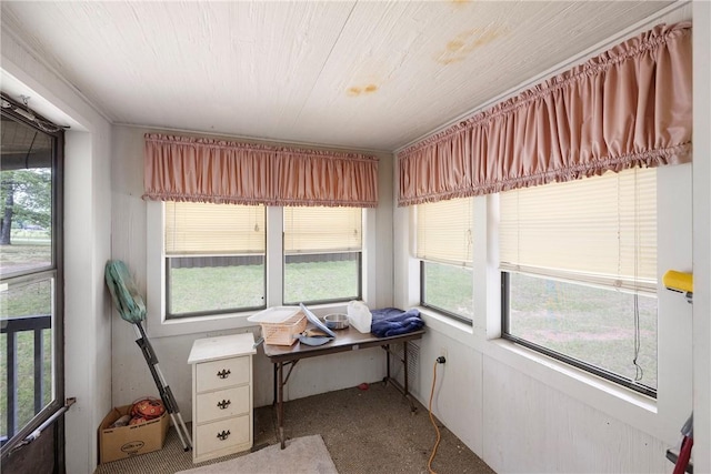 view of sunroom / solarium