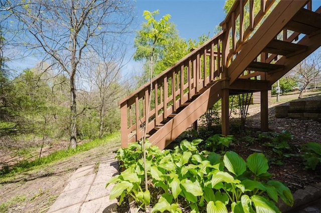 1010 Ashley Ln, Pea Ridge, AR 72751 - exterior space featuring stairs