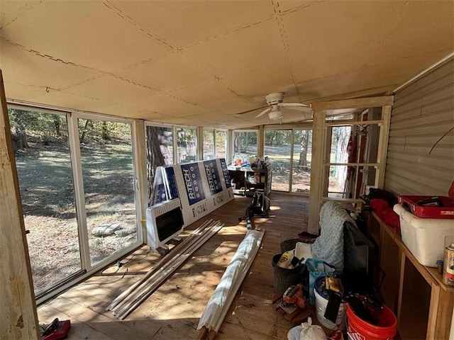 2525 Dustin Ln, Omaha, AR 72662 - sunroom with heating unit and a ceiling fan