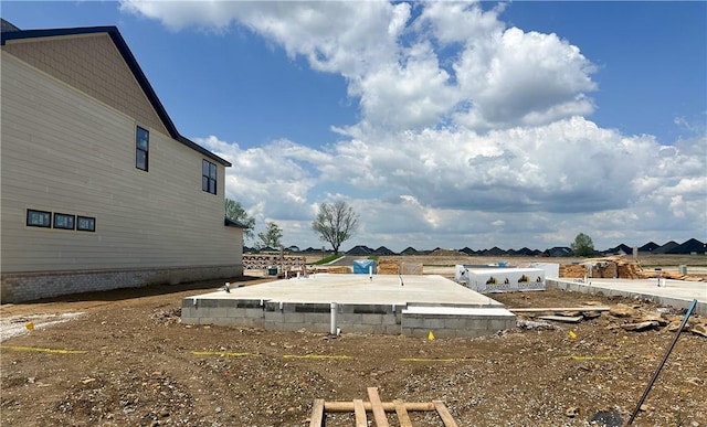 4402 W Bronco Dr, Fayetteville, AR 72704 - view of yard featuring a residential view