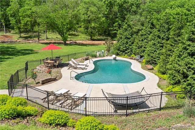 13248 N Old Wire Rd, Rogers, AR 72756 - view of pool with a patio area