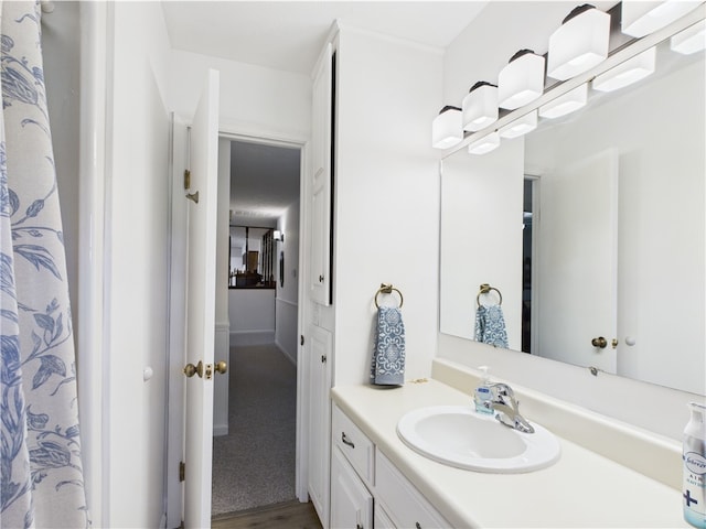 bathroom featuring vanity