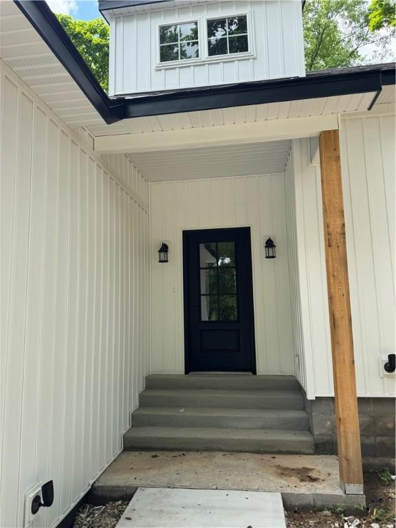 13537 Little Elm Rd, Farmington, AR 72730 - view of property entrance