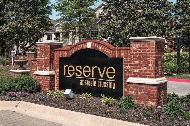 4261 Meadow Creek Cir Unit 204, Fayetteville, AR 72703 - view of community sign