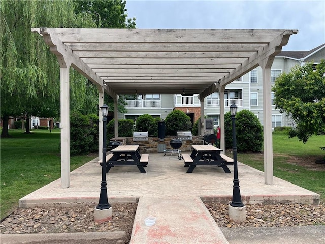 4261 Meadow Creek Cir Unit 204, Fayetteville, AR 72703 - view of patio / terrace with a pergola and area for grilling