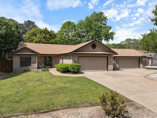 2 Breton Ln, Bella Vista, AR 72715 - ranch-style home featuring an attached garage, driveway, brick siding, and a shingled roof