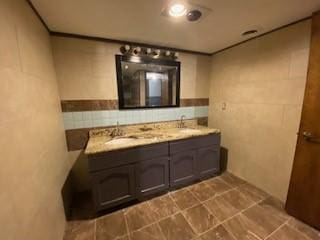6 Briarwood Ln, Clarksville, AR 72830 - bathroom with double vanity and tile walls