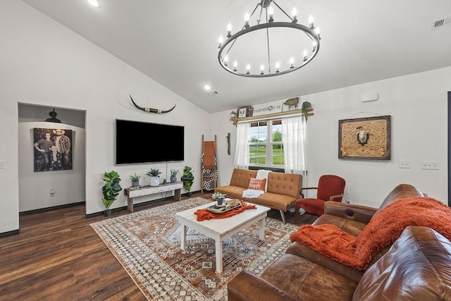 living area with a chandelier, recessed lighting, baseboards, wood finished floors, and visible vents