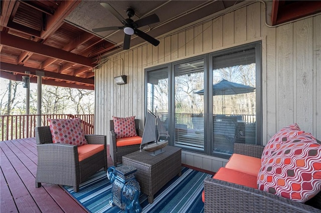 5008 Cliff Dr, Fort Smith, AR 72903 - deck with ceiling fan