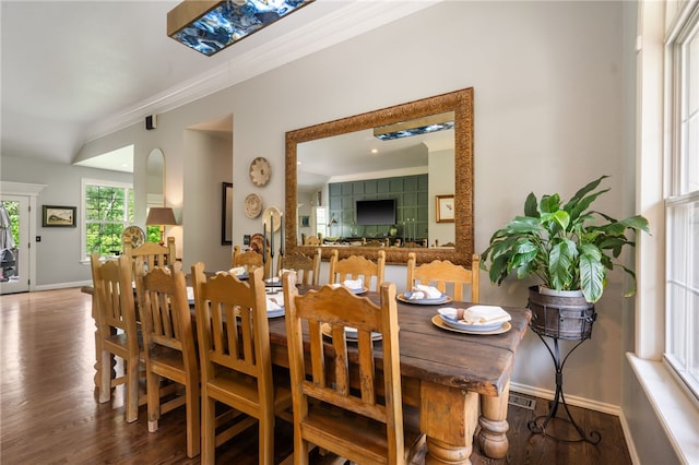 7 Croft Ledge Dr, Bentonville, AR 72712 - dining area featuring baseboards, wood finished floors, and ornamental molding