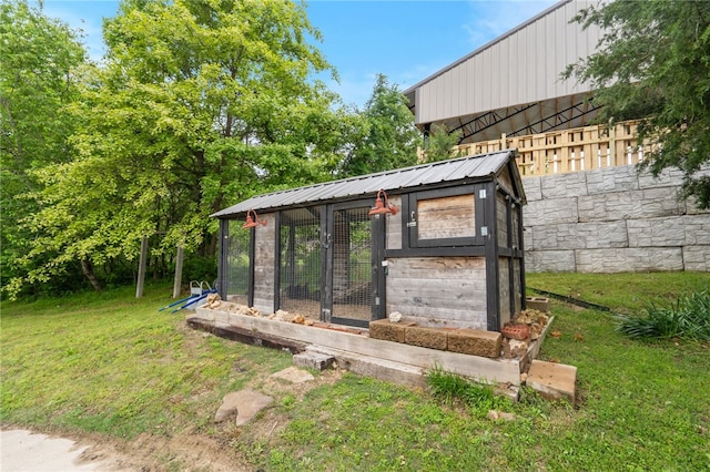 7 Croft Ledge Dr, Bentonville, AR 72712 - view of poultry coop with a yard