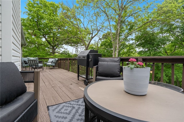 7 Croft Ledge Dr, Bentonville, AR 72712 - wooden deck featuring outdoor dining area