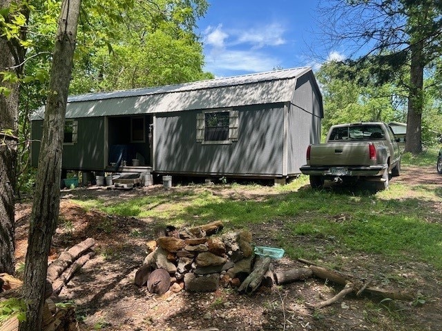 191 NC-6015, Jasper, AR 72641 - view of outbuilding with entry steps
