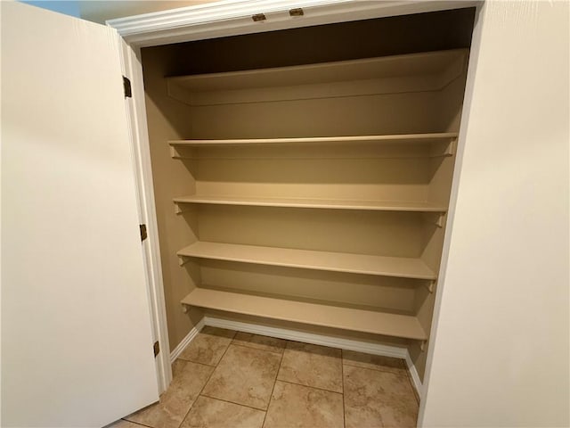 6297/6299 W Milliken Bnd, Fayetteville, AR 72704 - view of closet