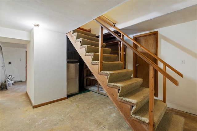 5 College St, Eureka Springs, AR 72632 - stairway with concrete flooring