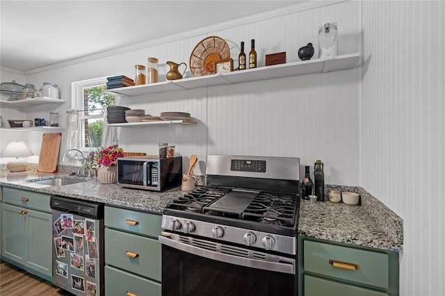 101 Carter Ln, Elkins, AR 72727 - kitchen featuring a sink, stainless steel appliances, open shelves, and green cabinets