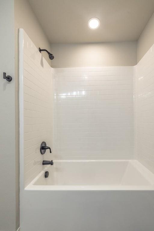 190 Madison Unit 6124, Elkins, AR 72727 - bathroom featuring shower / bathtub combination