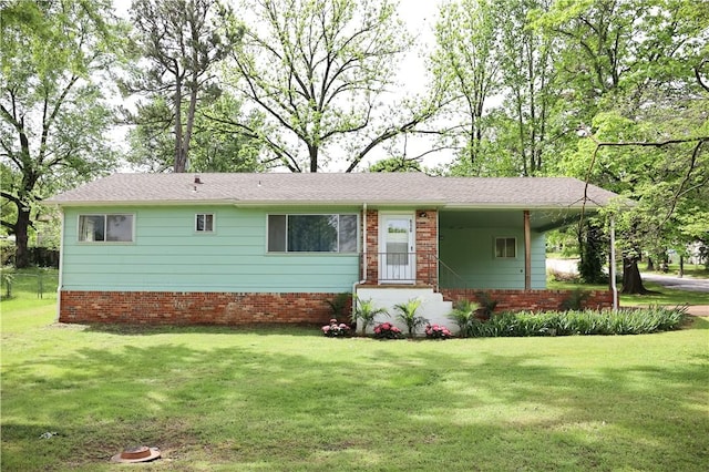 910 Sunset Ln, Harrison, AR 72601 - ranch-style home featuring a front yard