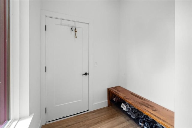 7 Thornbury Ln, Bella Vista, AR 72714 - mudroom with wood finished floors