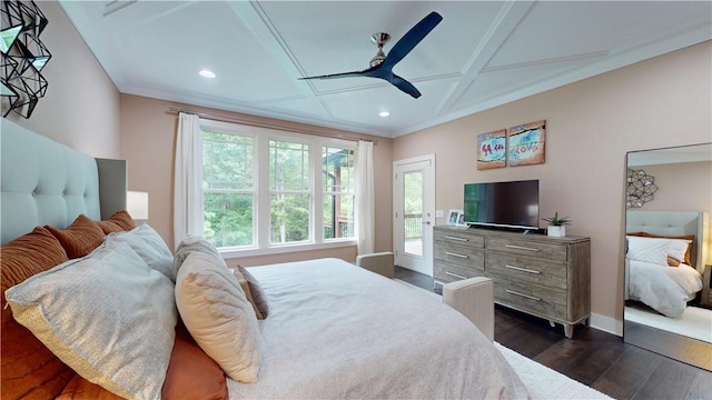 bedroom featuring dark wood-style flooring, ornamental molding, recessed lighting, ceiling fan, and baseboards