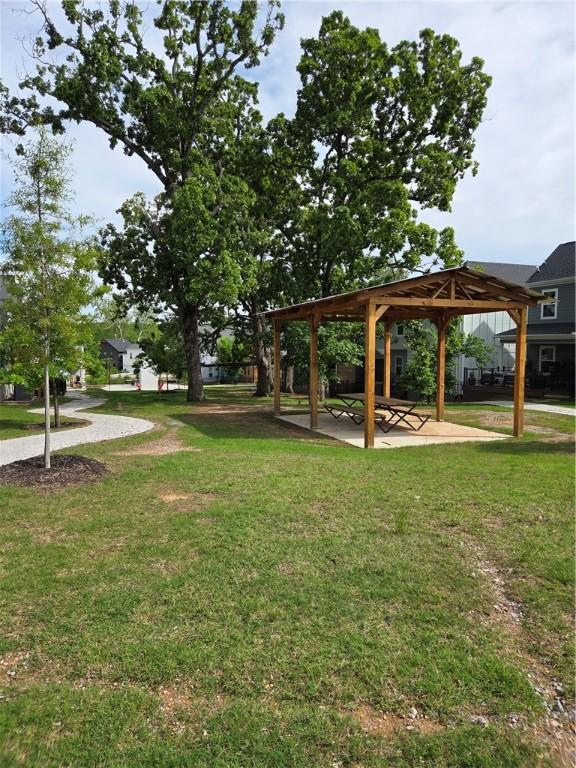 2630 N Gulley Grove Cir, Fayetteville, AR 72703 - surrounding community featuring a gazebo and a lawn
