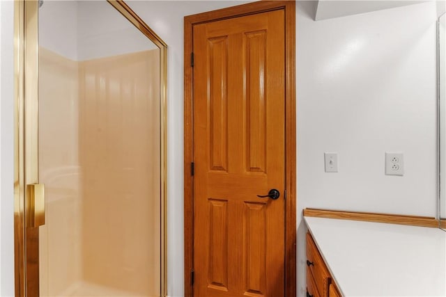 18322 Oakridge Rd, Springdale, AR 72764 - bathroom with a stall shower