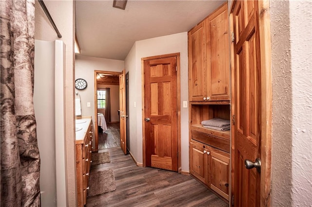 398 Northfork Dr, Berryville, AR 72616 - hallway featuring dark wood finished floors