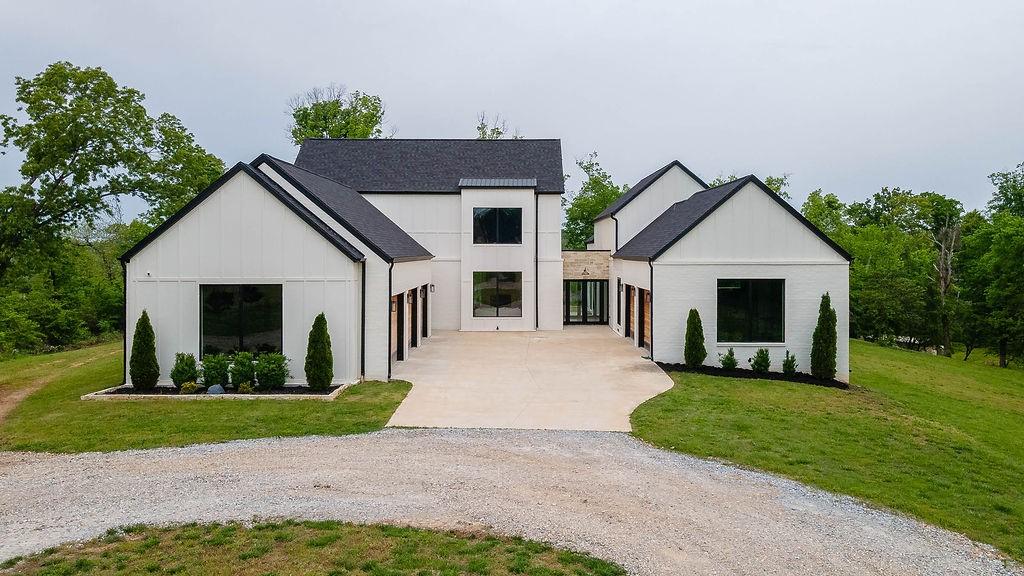 11600 Mill Dam Ct, Bentonville, AR 72713 - photo 1
