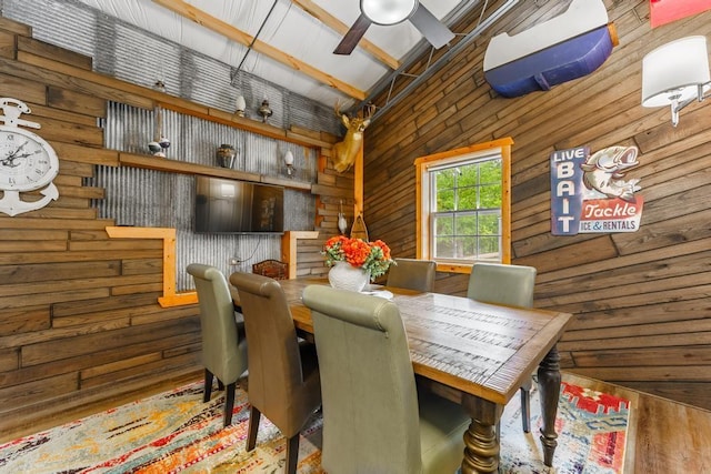 103 County Road 1522, Eureka Springs, AR 72632 - dining room featuring ceiling fan, wood finished floors, and vaulted ceiling