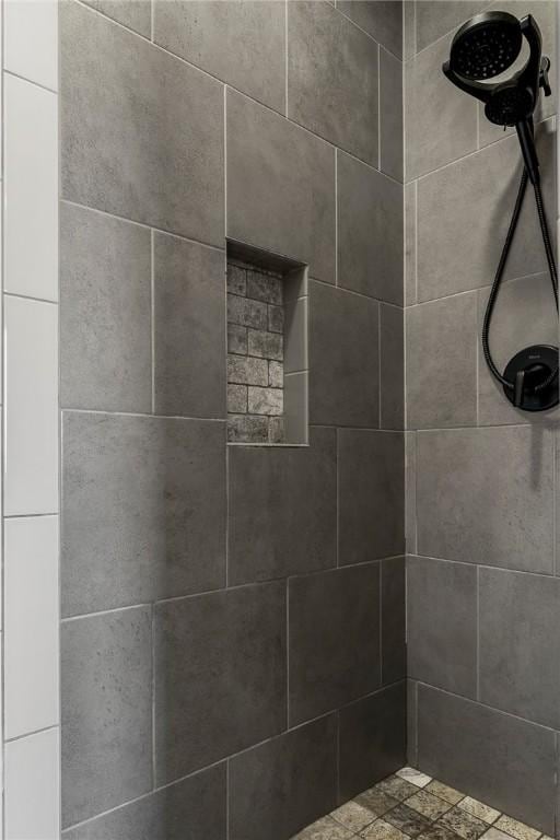 914 King Arthur Dr, Elm Springs, AR 72762 - bathroom view of tiled shower