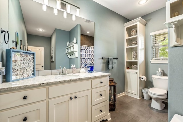 914 King Arthur Dr, Elm Springs, AR 72762 - full bath with toilet, tile patterned floors, vanity, curtained shower, and baseboards