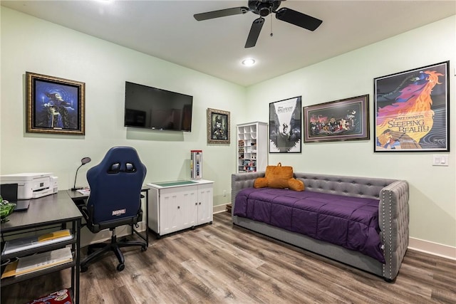 914 King Arthur Dr, Elm Springs, AR 72762 - bedroom with wood finished floors, baseboards, an office area, recessed lighting, and ceiling fan