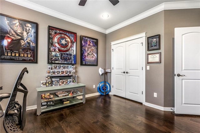 914 King Arthur Dr, Elm Springs, AR 72762 - entryway with baseboards, wood finished floors, crown molding, a ceiling fan, and recessed lighting