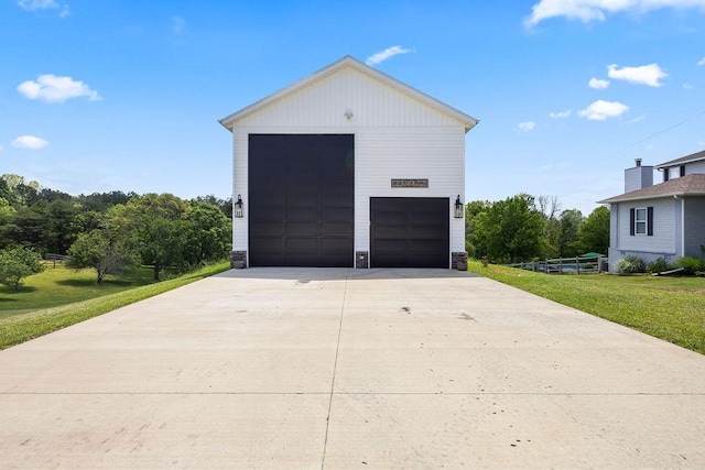 14156 Rolling Hills Dr, Bentonville, AR 72712 - view of detached garage