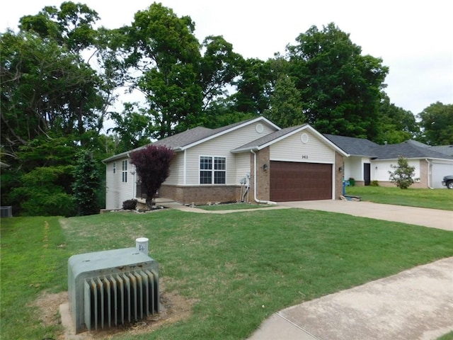 1411 Cresent St, Bentonville, AR 72712 - ranch-style home featuring a garage, brick siding, concrete driveway, and a front yard