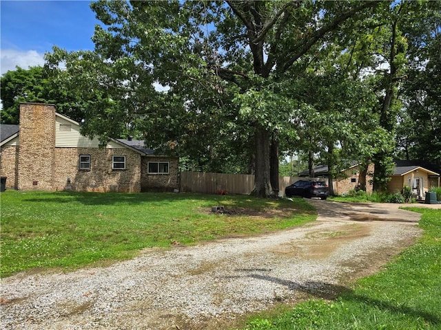 2711 Aspen Ln, Rogers, AR 72758 - view of dirt / gravel driveway