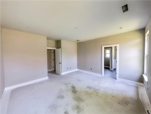 10 Olmsted Cir, Bella Vista, AR 72715 - unfurnished room with baseboards