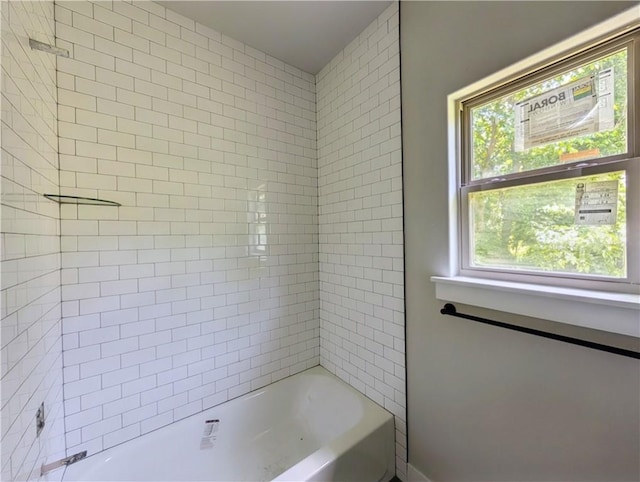 10 Olmsted Cir, Bella Vista, AR 72715 - bathroom featuring shower / bath combination