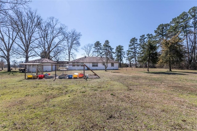 2193 Nevada 18 Rd, Prescott, AR 71857 - view of grassy yard