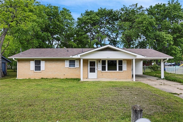 806 W 3rd St, Russellville, AR 72801 - ranch-style house featuring driveway, a carport, and brick siding