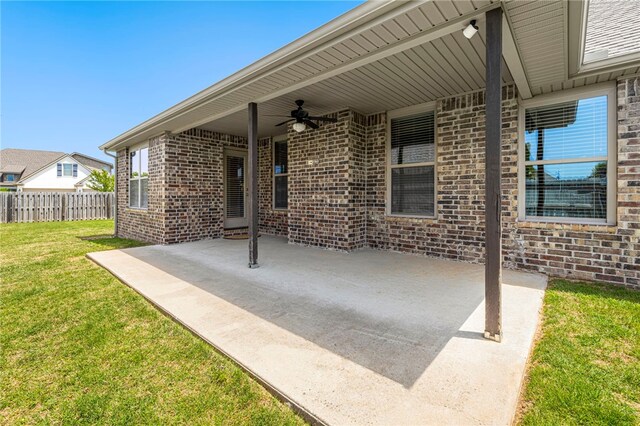 4471 W Oldham Dr, Fayetteville, AR 72704 - view of patio with a ceiling fan
