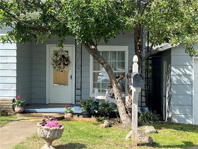 615 E Electric St, Rogers, AR 72756 - view of exterior entry