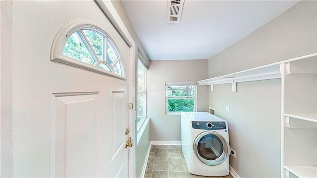 1230 W Mount Comfort Rd, Fayetteville, AR 72703 - laundry room featuring washer / clothes dryer and baseboards