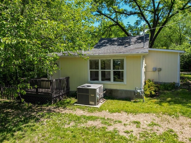 1230 W Mount Comfort Rd, Fayetteville, AR 72703 - back of house with a deck and central air condition unit